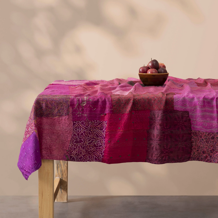 Printed Fray Vintage Cotton Kantha Table Cover  -Pink-