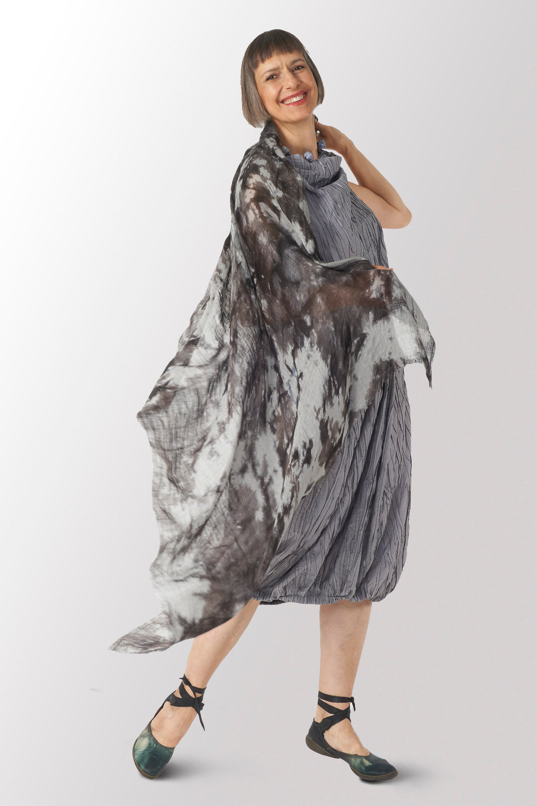 LINEN CLOUD TIE-DYE SQUARE SCARF LARGE - lc1811-gry -