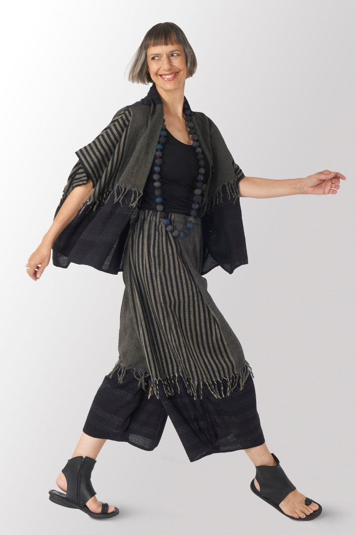 WOVEN HANDLOOM COTTON KANTHA WIDE LEG LANTERN PANTS - wc2646-blk -