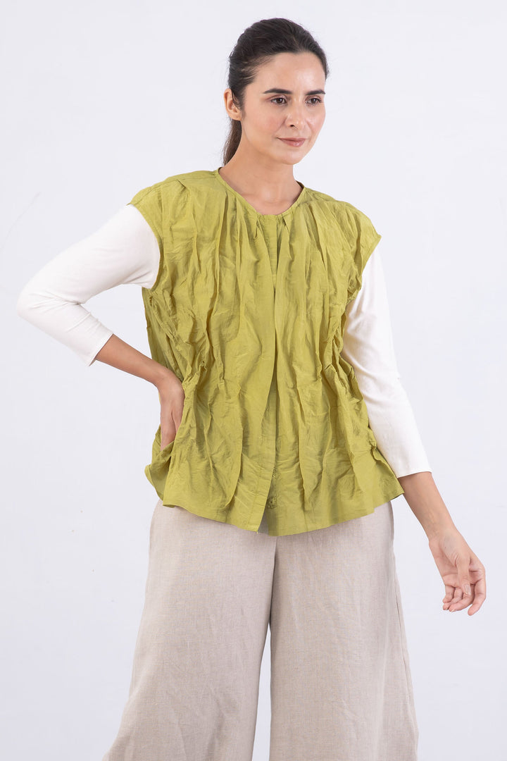 DYED COTTON SILK VOILE WAVY TUCKED SLEEVELESS BLOUSE - dc1539-cha -