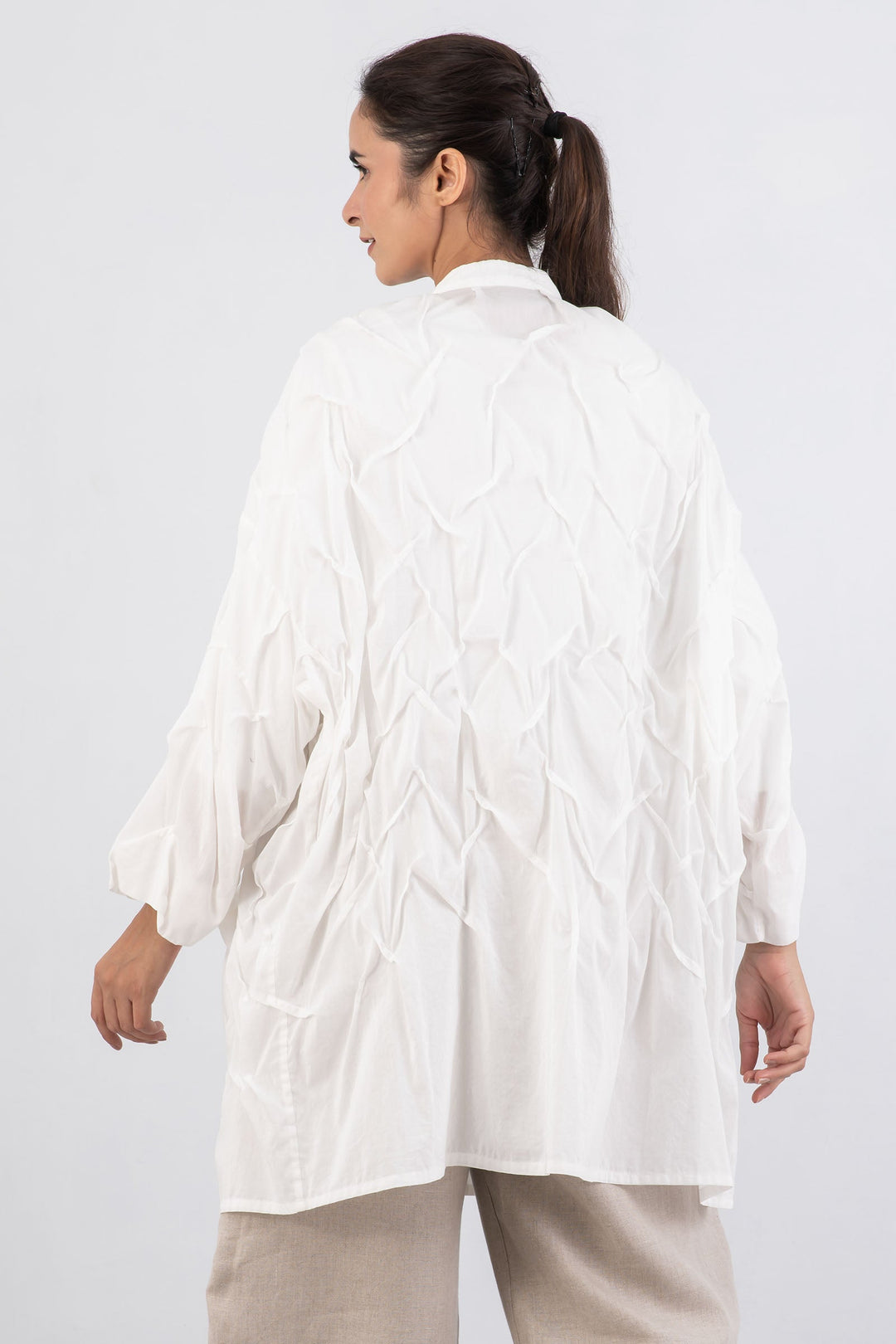 DYED COTTON SILK VOILE WAVY TUCK OVERSIZED SHIRT - dc1555-wht -