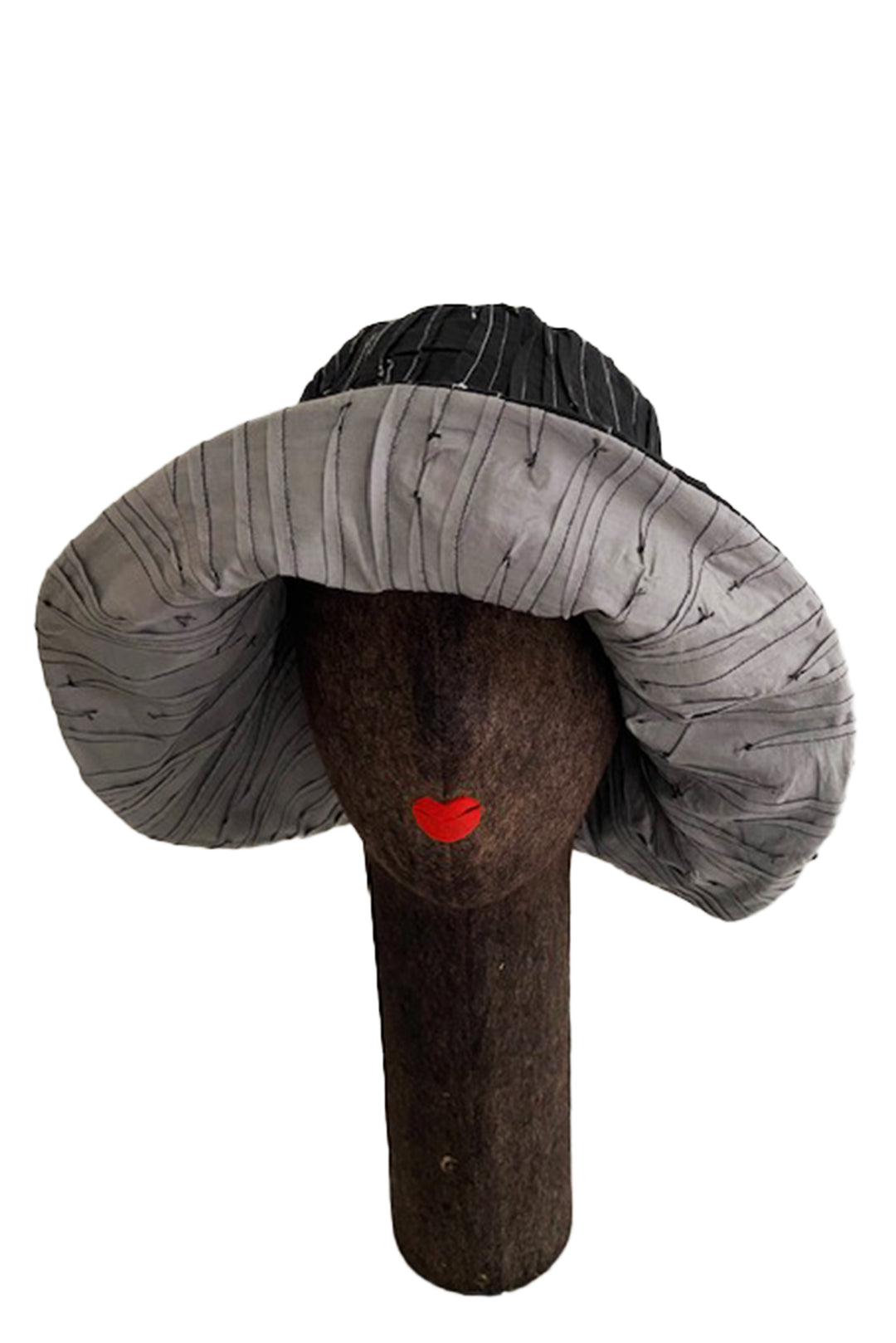 KANTHA TULIP HAT BY KYOKO MURAYAMA - kym-rc2894-grb -