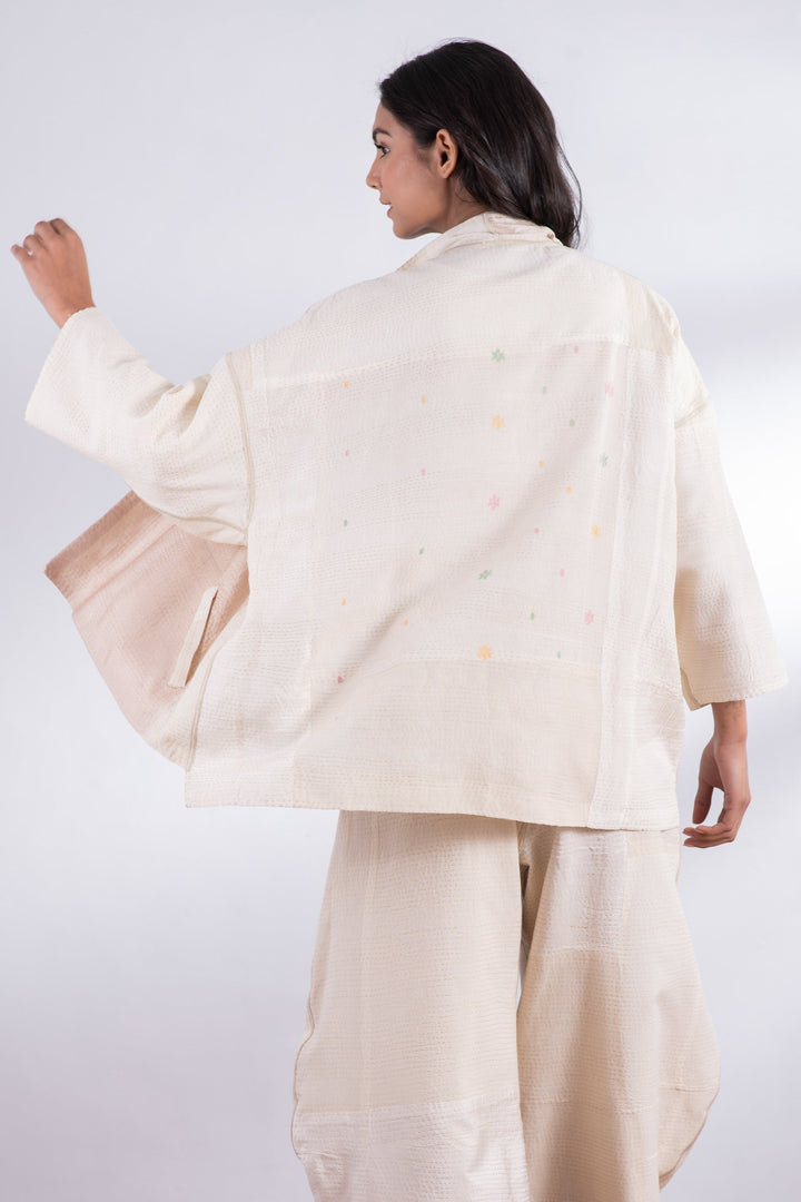 JAIPUR WHITE KANTHA MINI KIMONO JKT - jw2055-ivy -