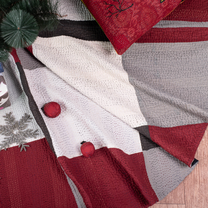 Monotone Ikat Handmade Vintage Kantha Christmas Tree Skirt -Monotone Red -