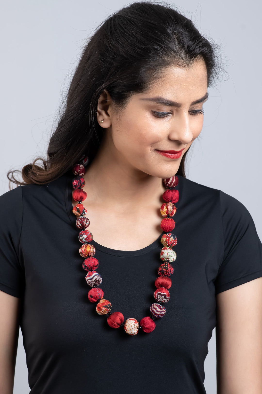 VINTAGE SILK KANTHA SMALL NUTS MEDIUM NECKLACE - sv2705-red -