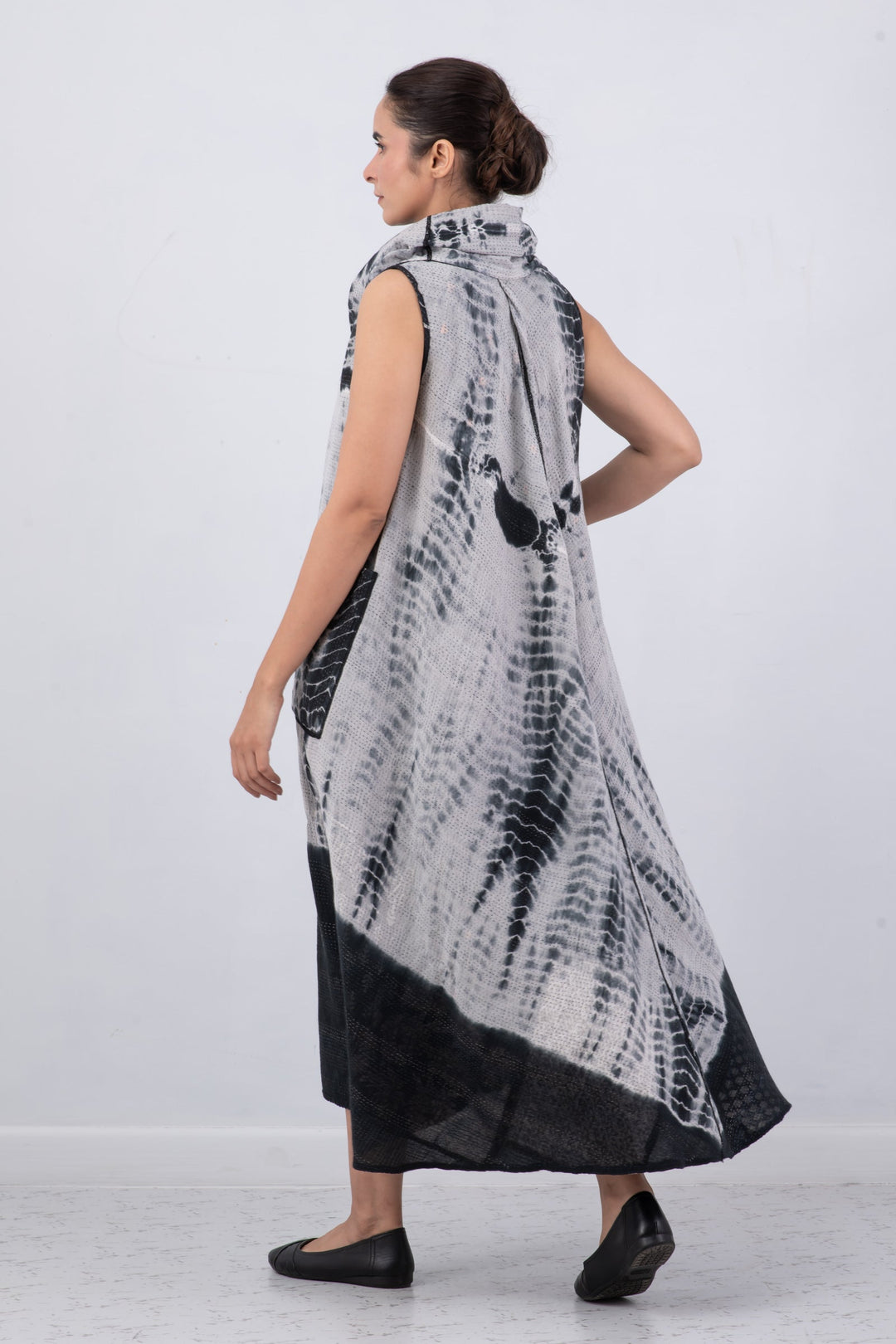 VINTAGE BOTTOM PRINT KANTHA COWL NECK MAXI DRESS - vb2438-blk -